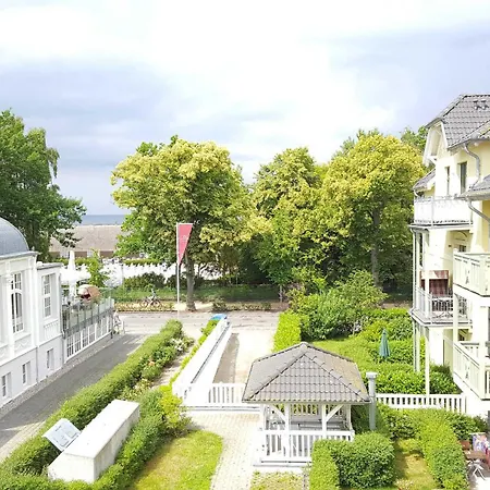 Laura - 43-111 * Ostseebad Kühlungsborn