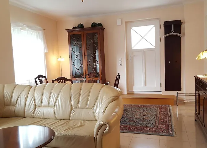 Laura - 43-111 شقة